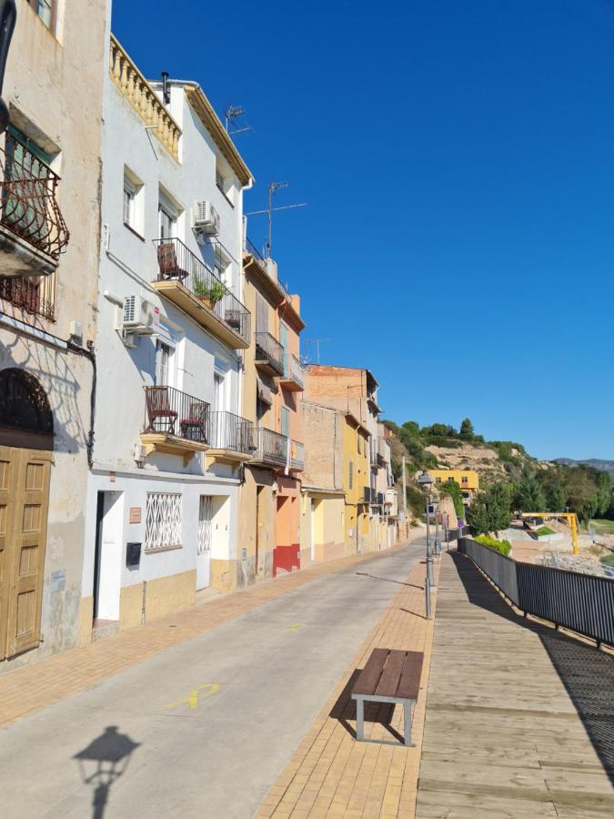 River Ebro Apartments Mora d'Ebre Buitenkant foto