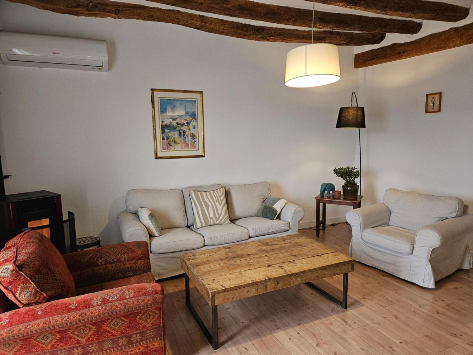 River Ebro Apartments Mora d'Ebre Buitenkant foto