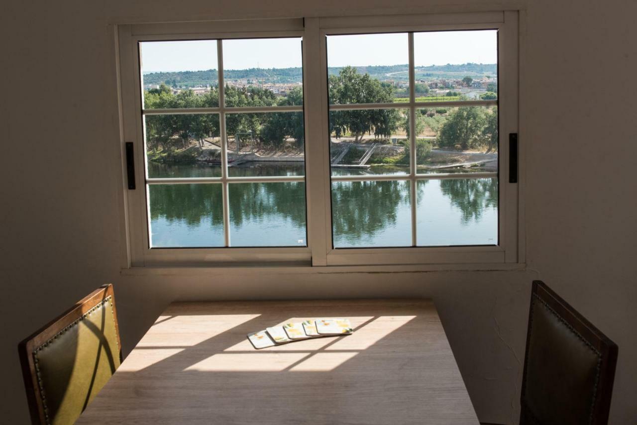 River Ebro Apartments Mora d'Ebre Buitenkant foto